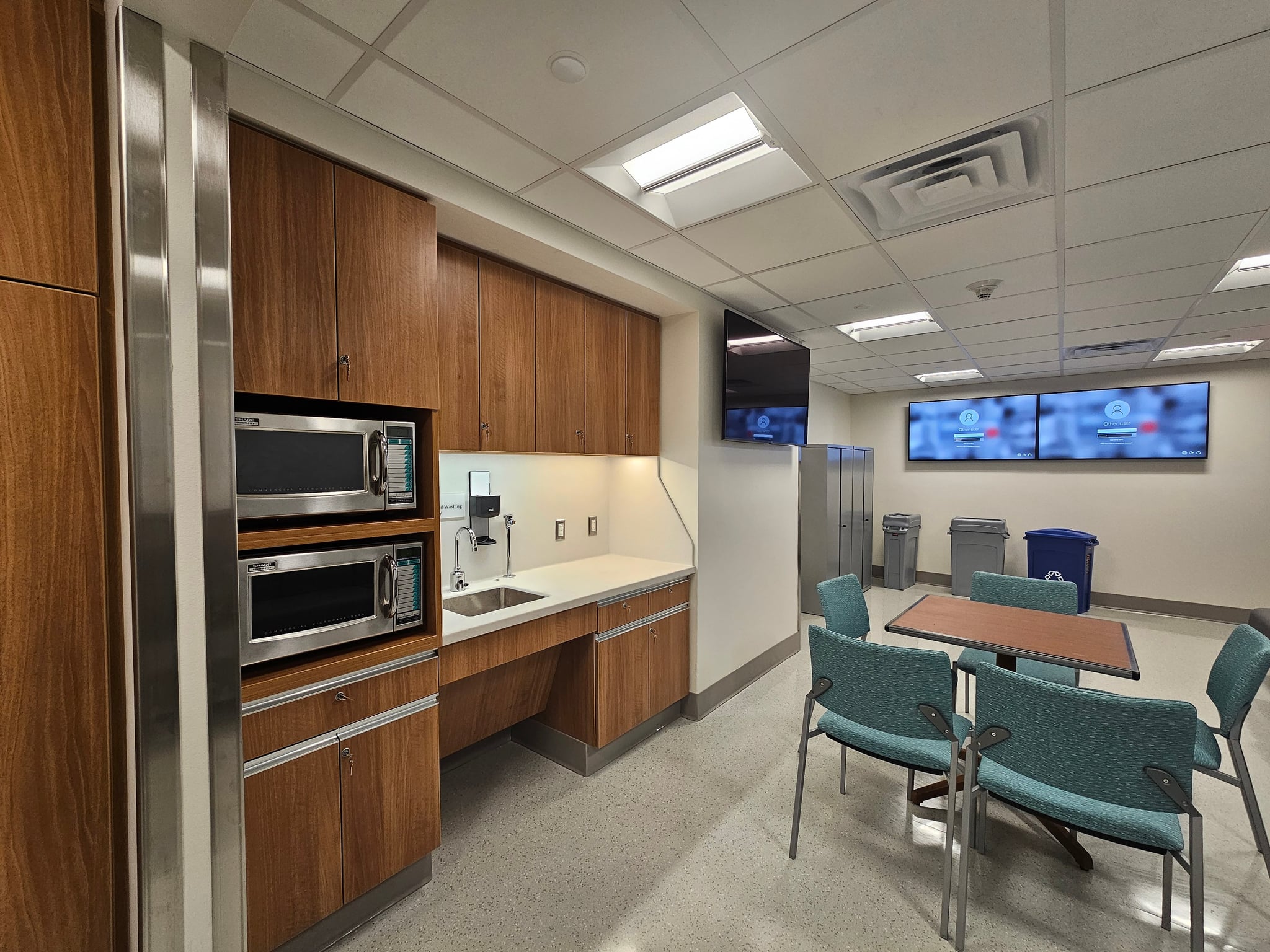 OR Staff Lockers + Staff Lounge + Patient Waiting Room